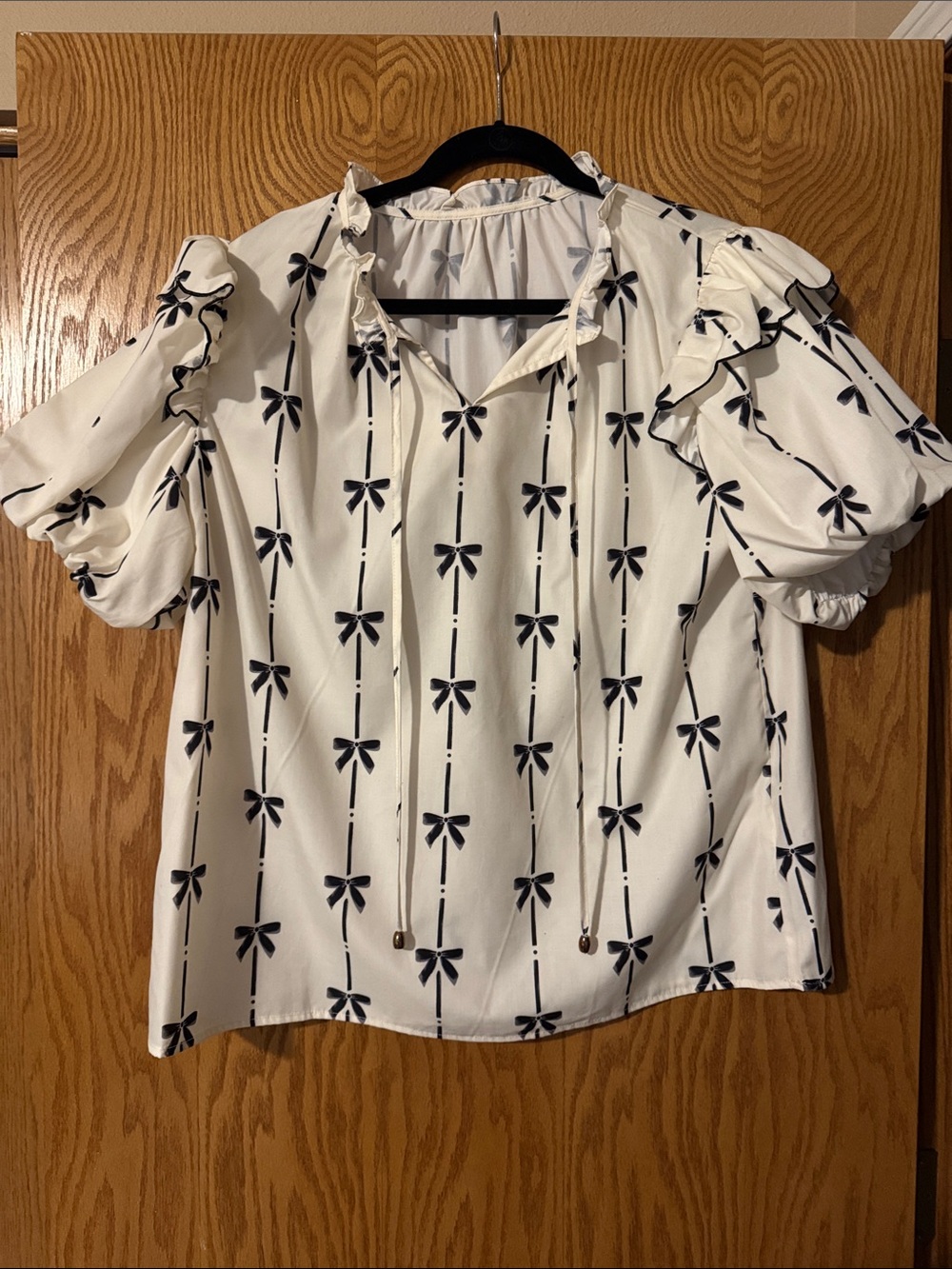 Bow blouse - Picture 1 of 2